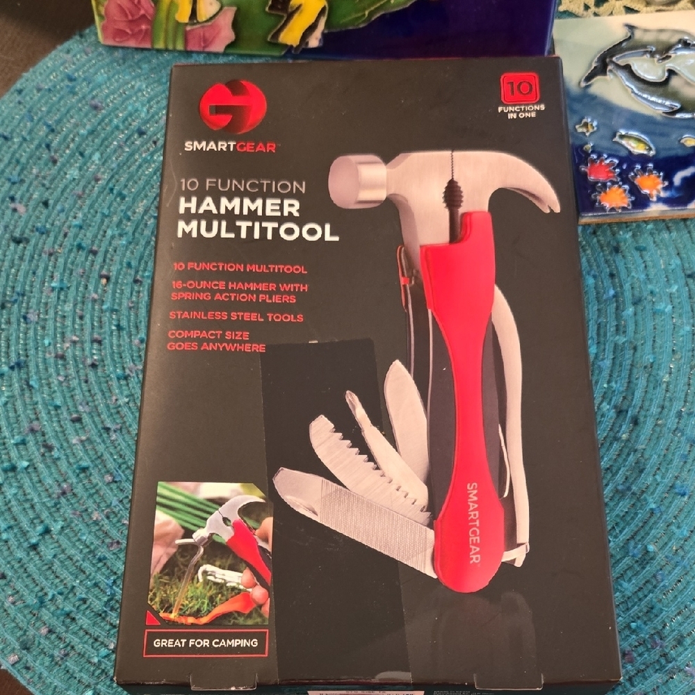 Smart Gear Red Hammer Multitool - Picture 4 of 4